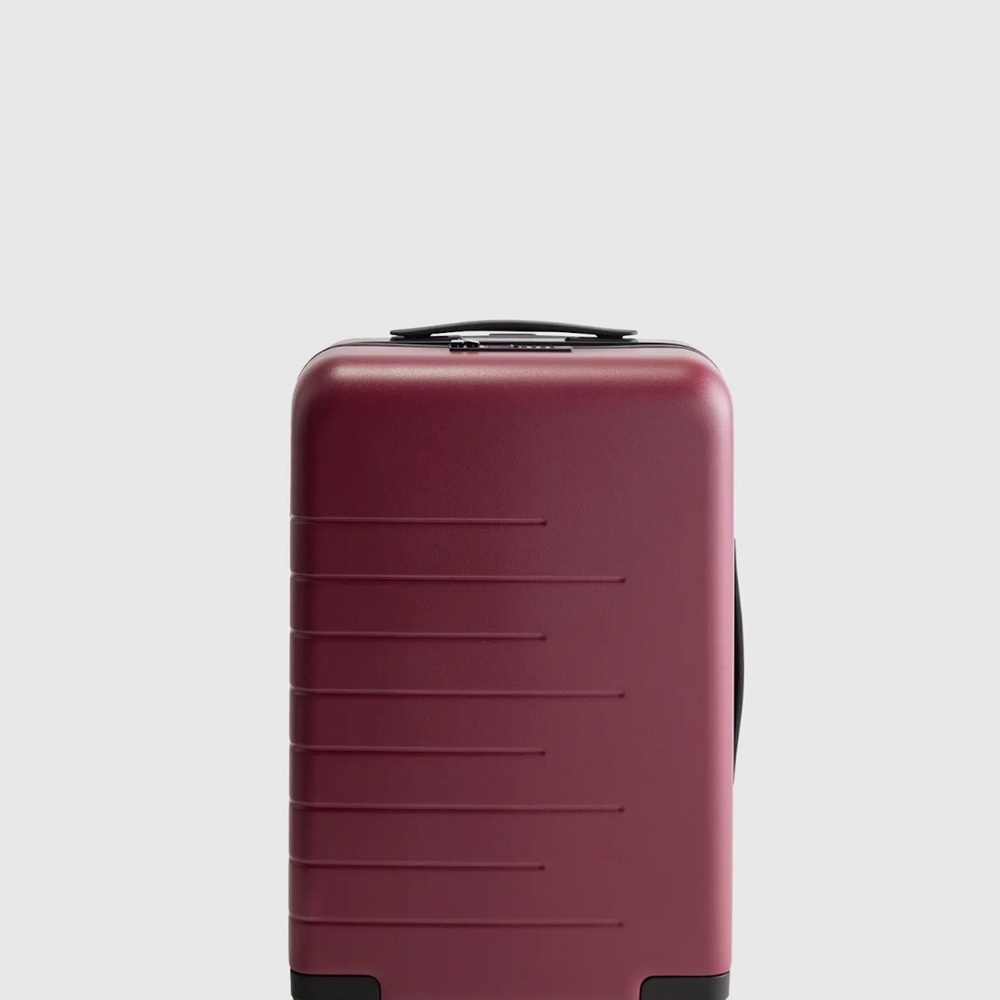 Quince Small Carryon Suitcase in Wine